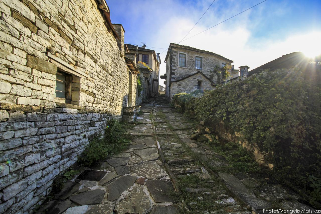 Gaia Guesthouse Dilofo Buitenkant foto